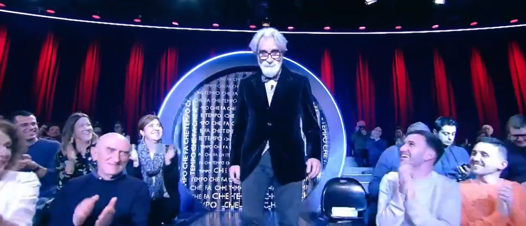„Bagheta” Festivalului de la Sanremo, dirijorul Peppe Vessicchio, a murit la vârsta de 69 de ani