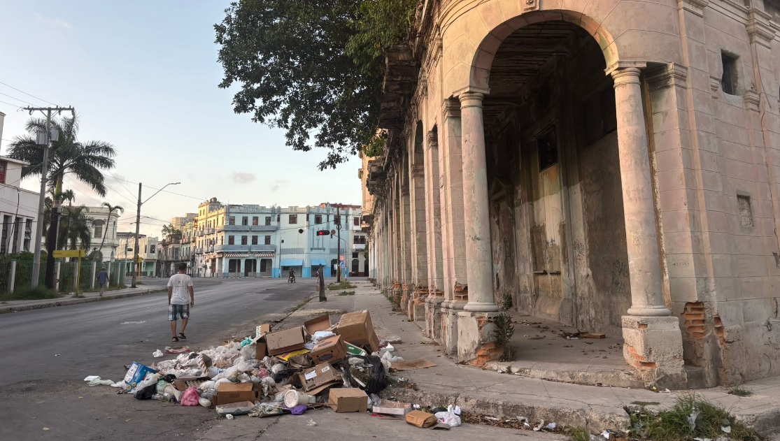 Cuba: Situația salubrității din Havana, grav afectată de blocare importurilor de petrol