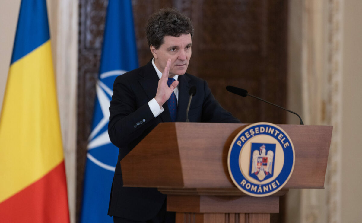 Nicușor Dan, despre interzicerea accesului copiilor pe rețelele sociale: Să lăsăm specialiștii să dezbată