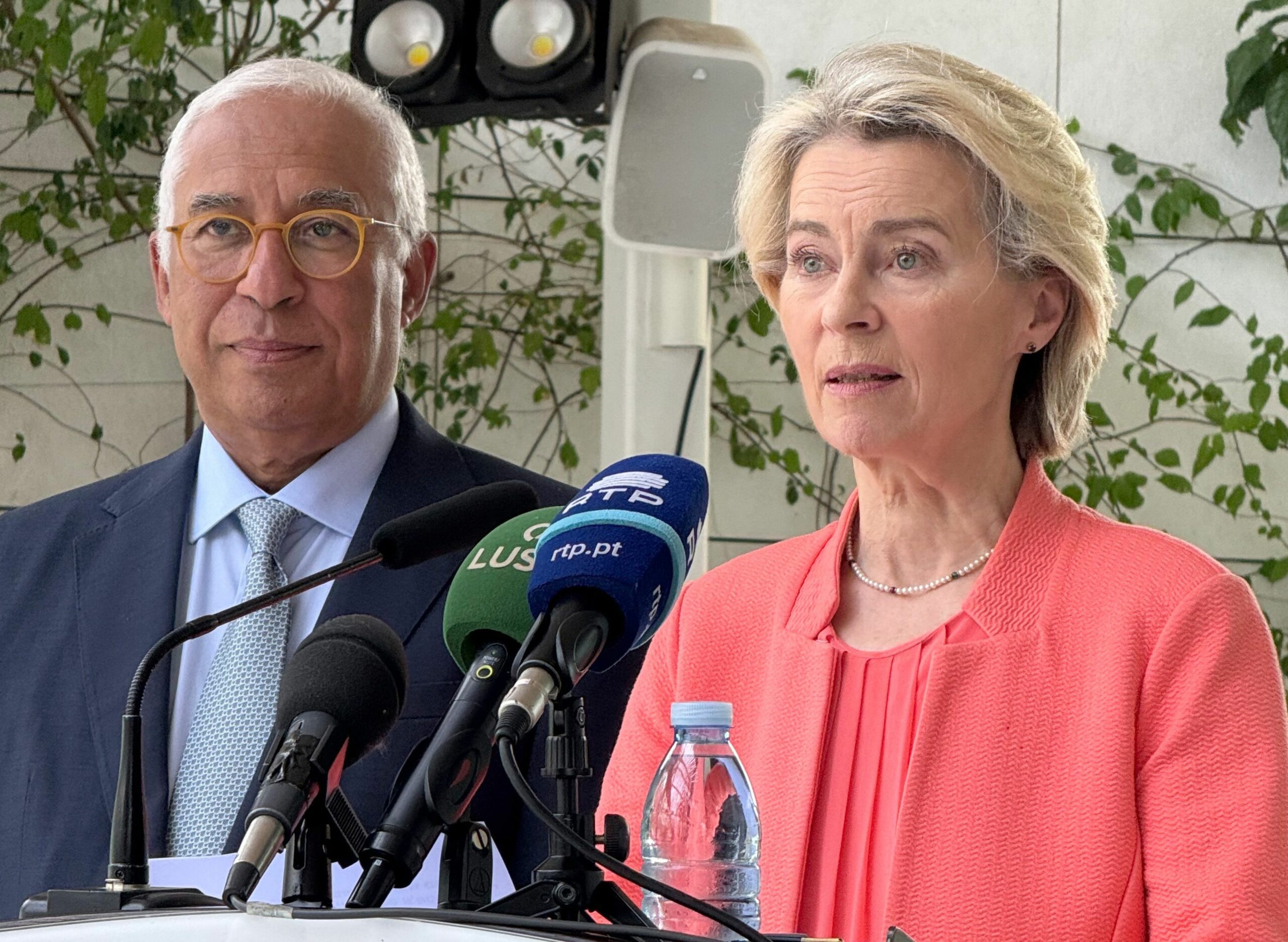 Ursula von der Leyen și António Costa după reuniunea liderilor europeni din Belgia: „Există un sprijin unanim pentru accelerarea uniunii economiilor și investițiilor”