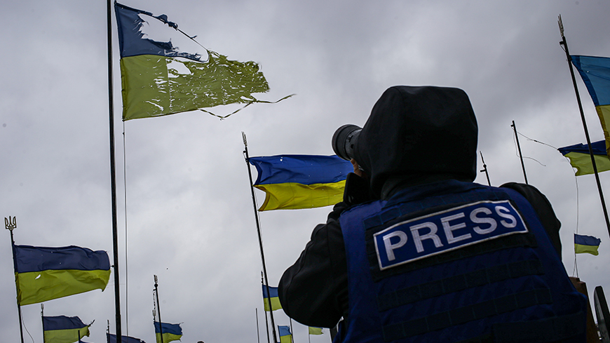 Comisia Europeană reînnoiește sprijinul pentru jurnaliștii exilați și transferați în Uniunea Europeană