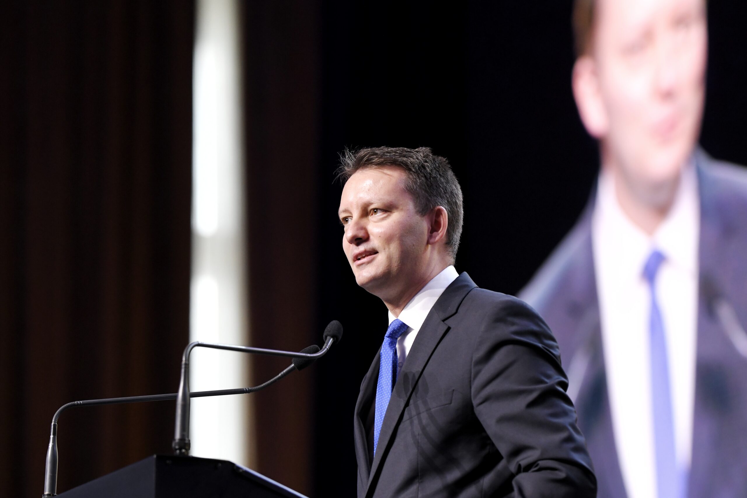 Eurodeputat PNL, critică dură la adresa lui Grindeanu după discuțiile de la Bruxelles privind coaliția: „A dovedit lipsa sa de experiență în relațiile instituționale la nivel european”