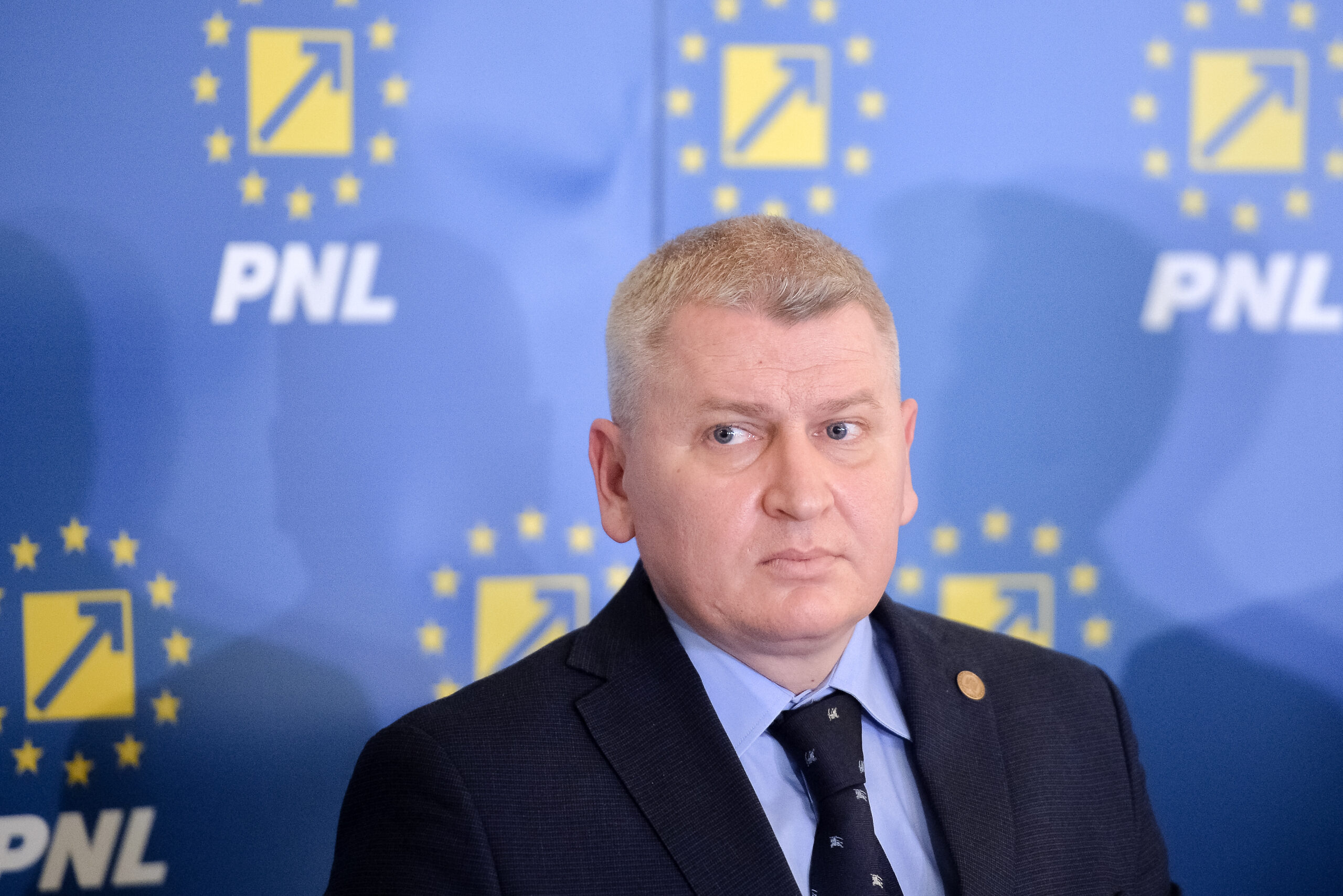 Florin Roman spune că PSD a cedat în negocierile pe buget: „Grindeanu nu va mai fi premierul PSD la rotativă, ci un alt pesedist”