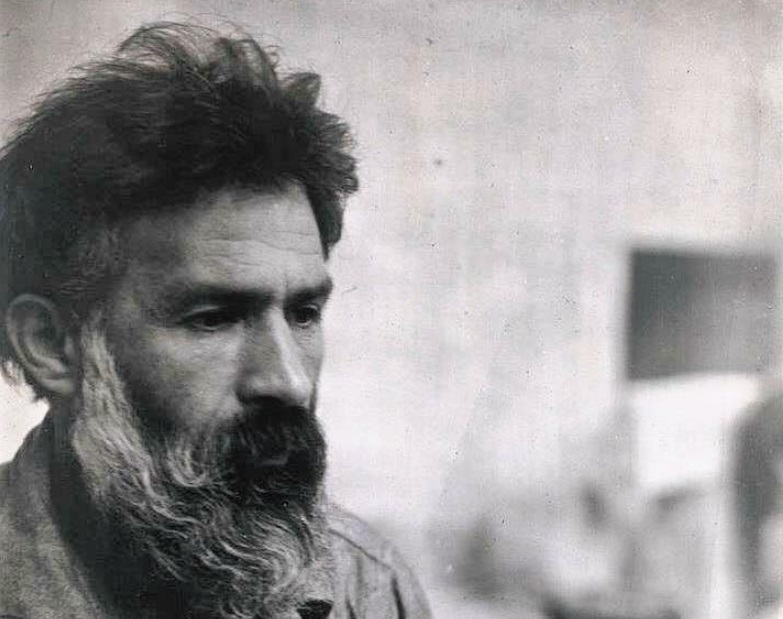 Paralelă între Eminescu și Brâncuși: unul este universal rămânând român, altul rămâne român devenind universal