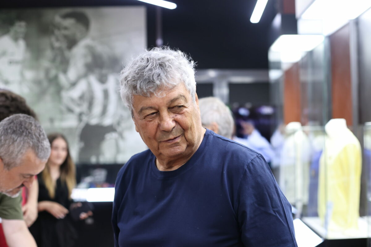 Nicușor Dan: Mircea Lucescu ne lasă drept moștenire mult mai mult decât excelența sportivă