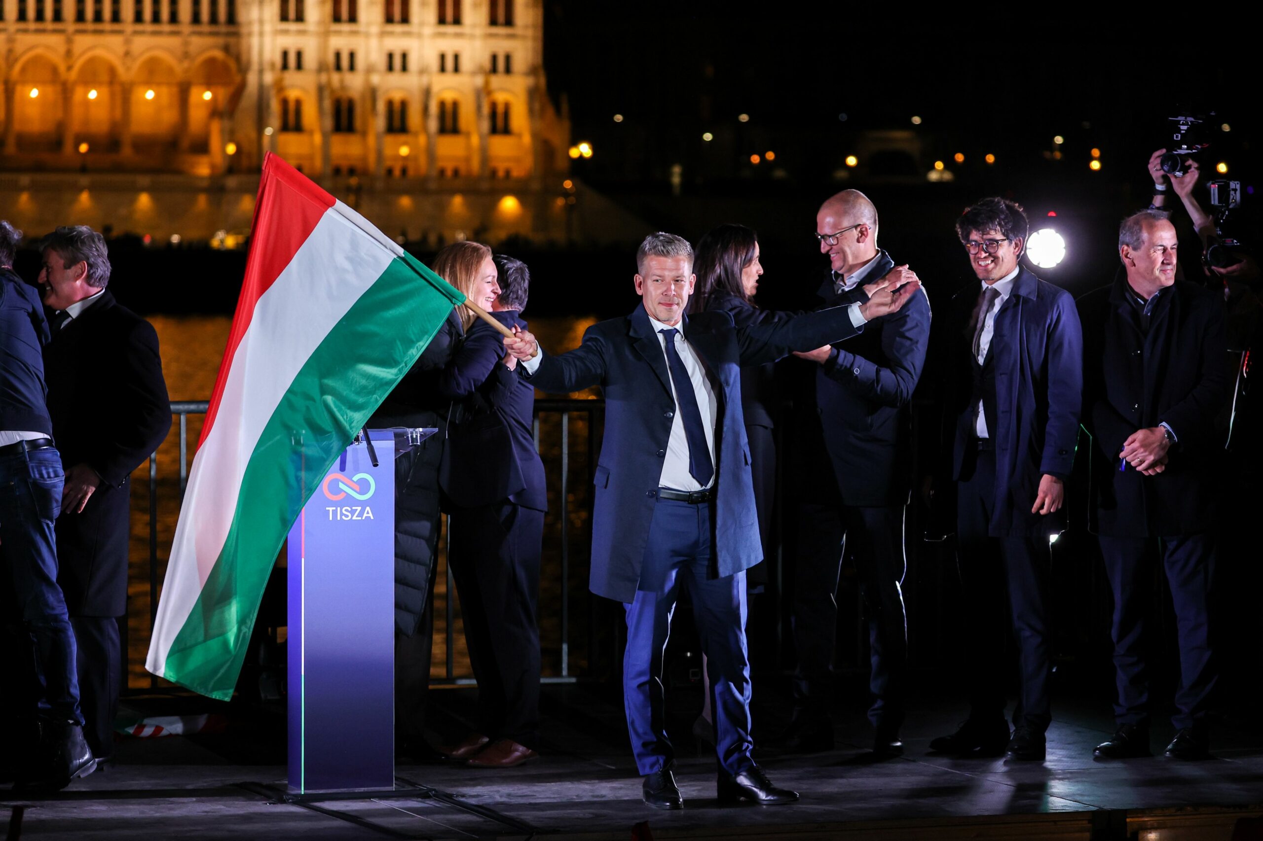 Noul guvern al Ungariei promite deschiderea arhivelor poliției secrete din perioada comunistă