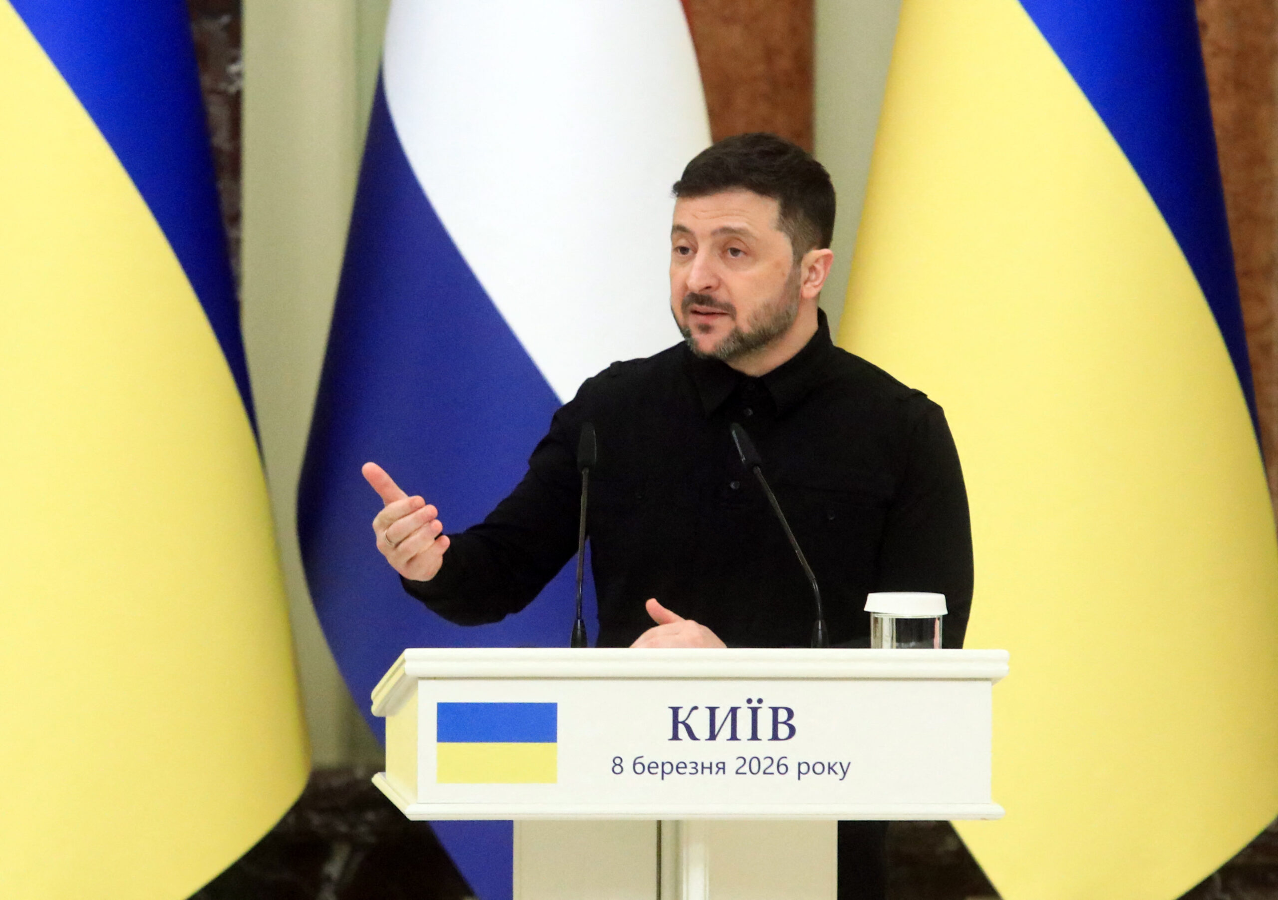 Volodimir Zelenski, decorat în Olanda pentru „lupta pentru securitatea întregii Europe”