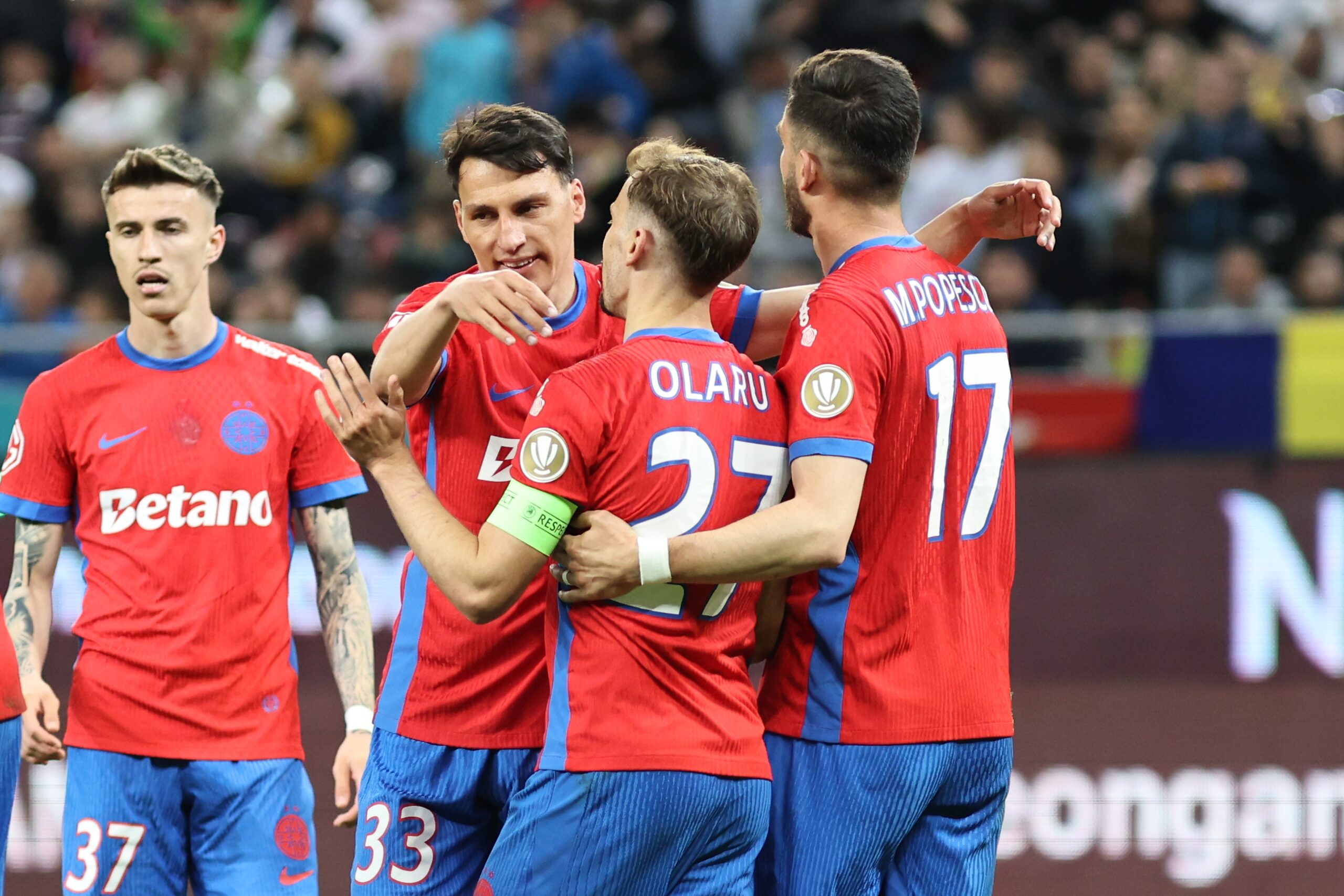 Două meciuri programate în Superliga de fotbal: duel pentru primul loc în play-out, dispută pentru evitarea retrogradării