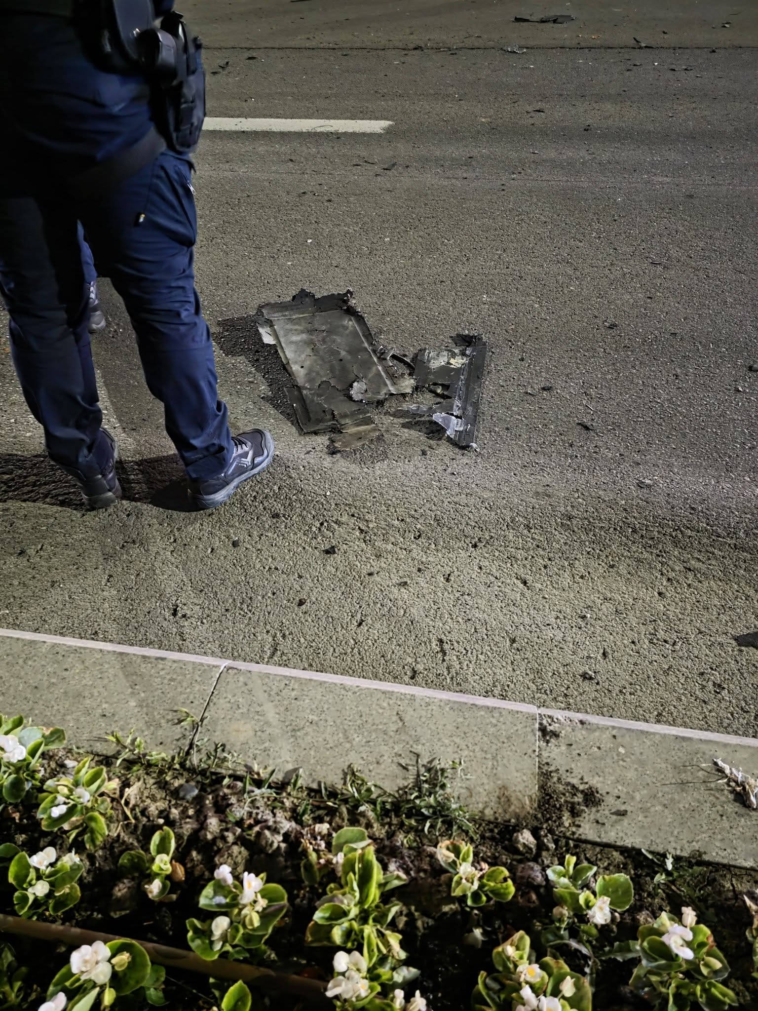 Dronă prăbușită la Galați: MApN transmite că nu au existat oportunități reale de distrugere a dronei în condiții de siguranță