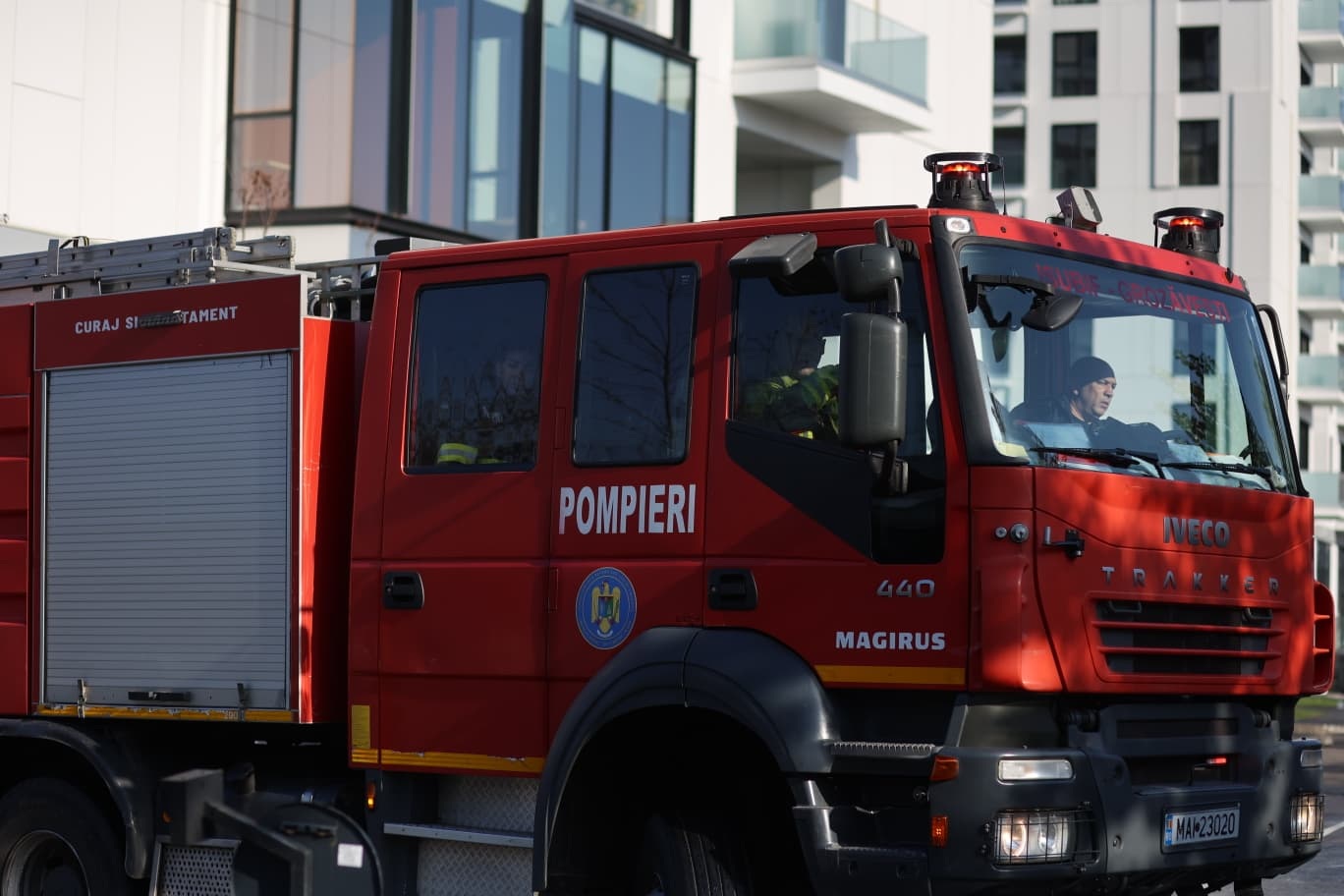 Incendiu la un restaurant din București. 20 de persoane au fost evacuate