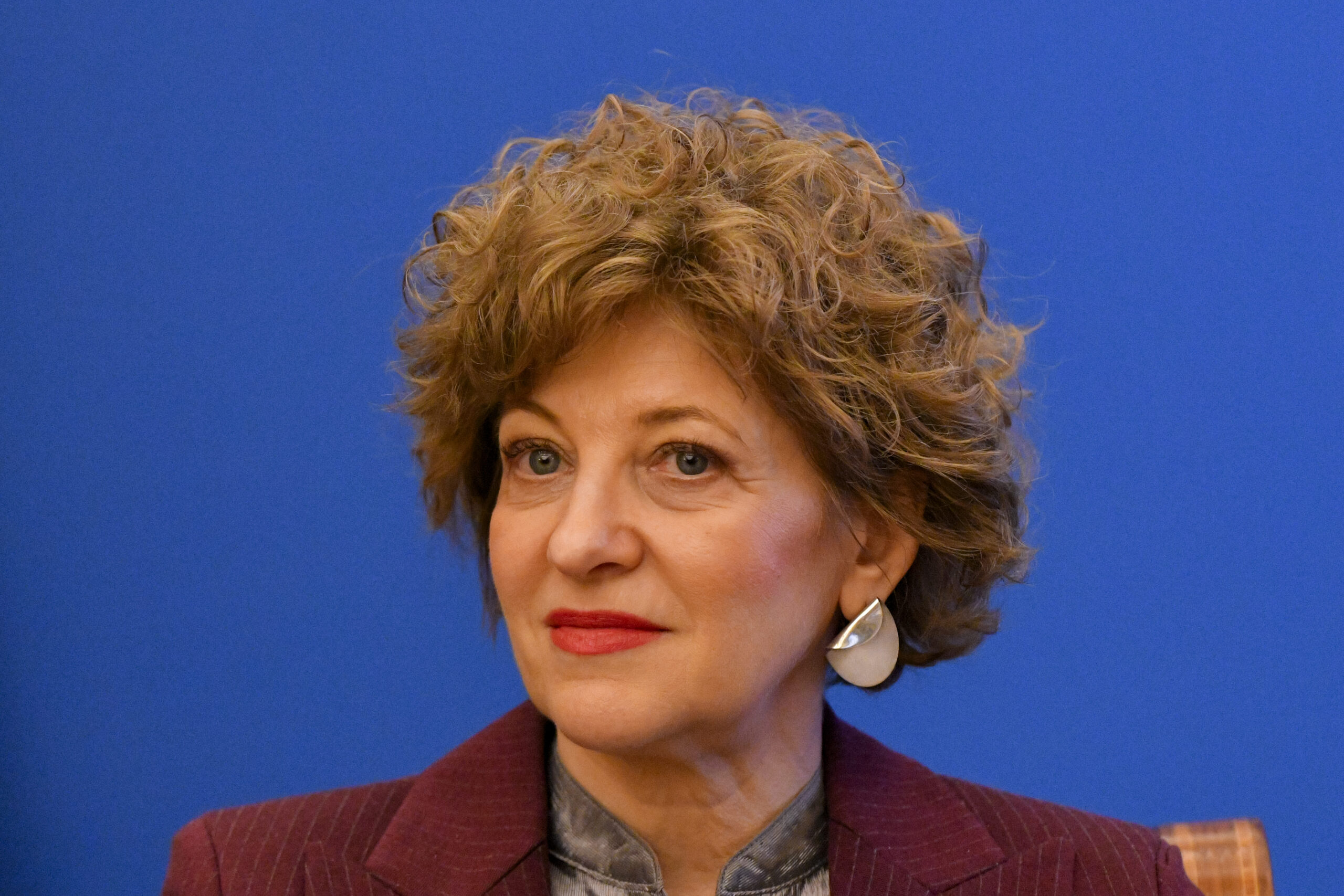 Oana Gheorghiu acuză „fabrica de copy-paste” din companiile de stat: „Un singur plan copiat de patru ori, indiferent de context și specificități”
