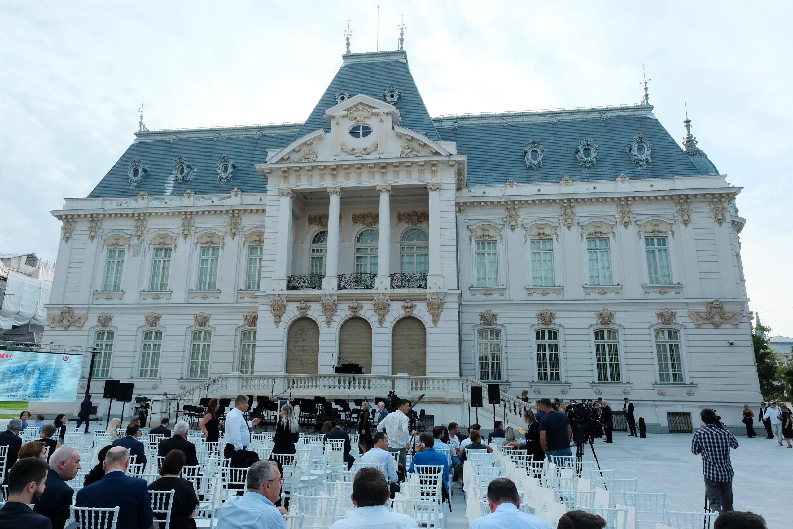 „Zilele Constantin Brâncuși” aduc la Craiova expoziții, concerte și spectacole