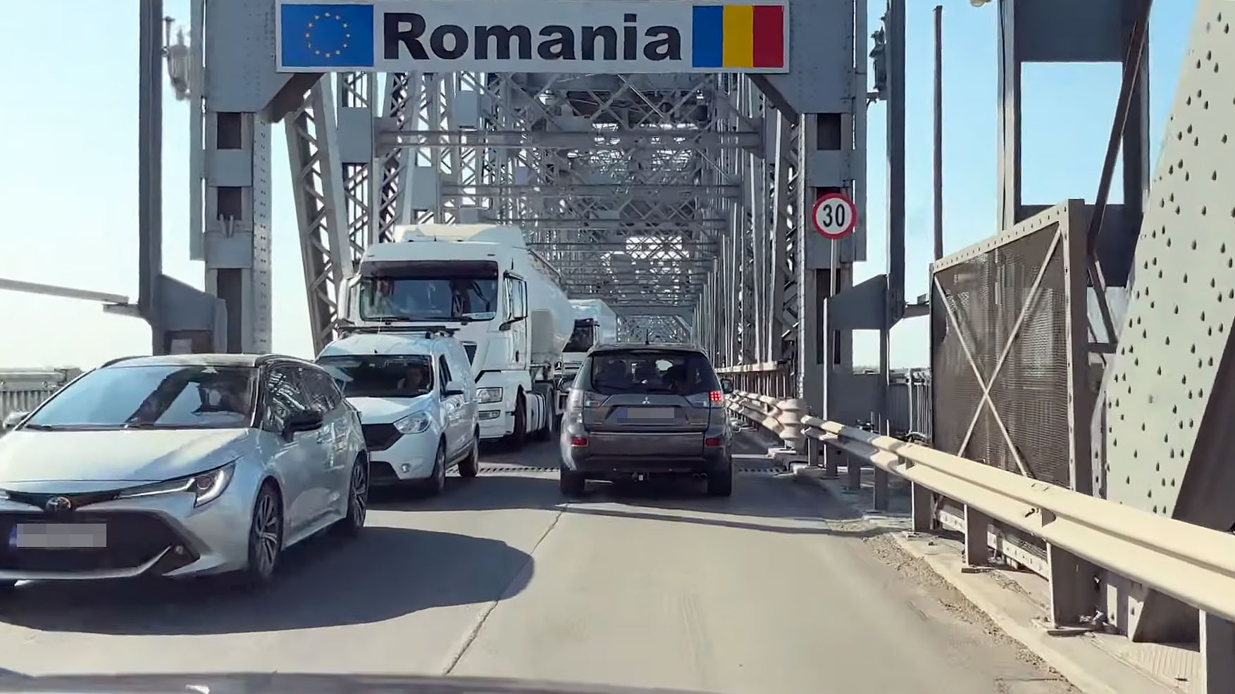 Atenție, șoferi! Podul Giurgiu-Ruse se închide temporar circulației