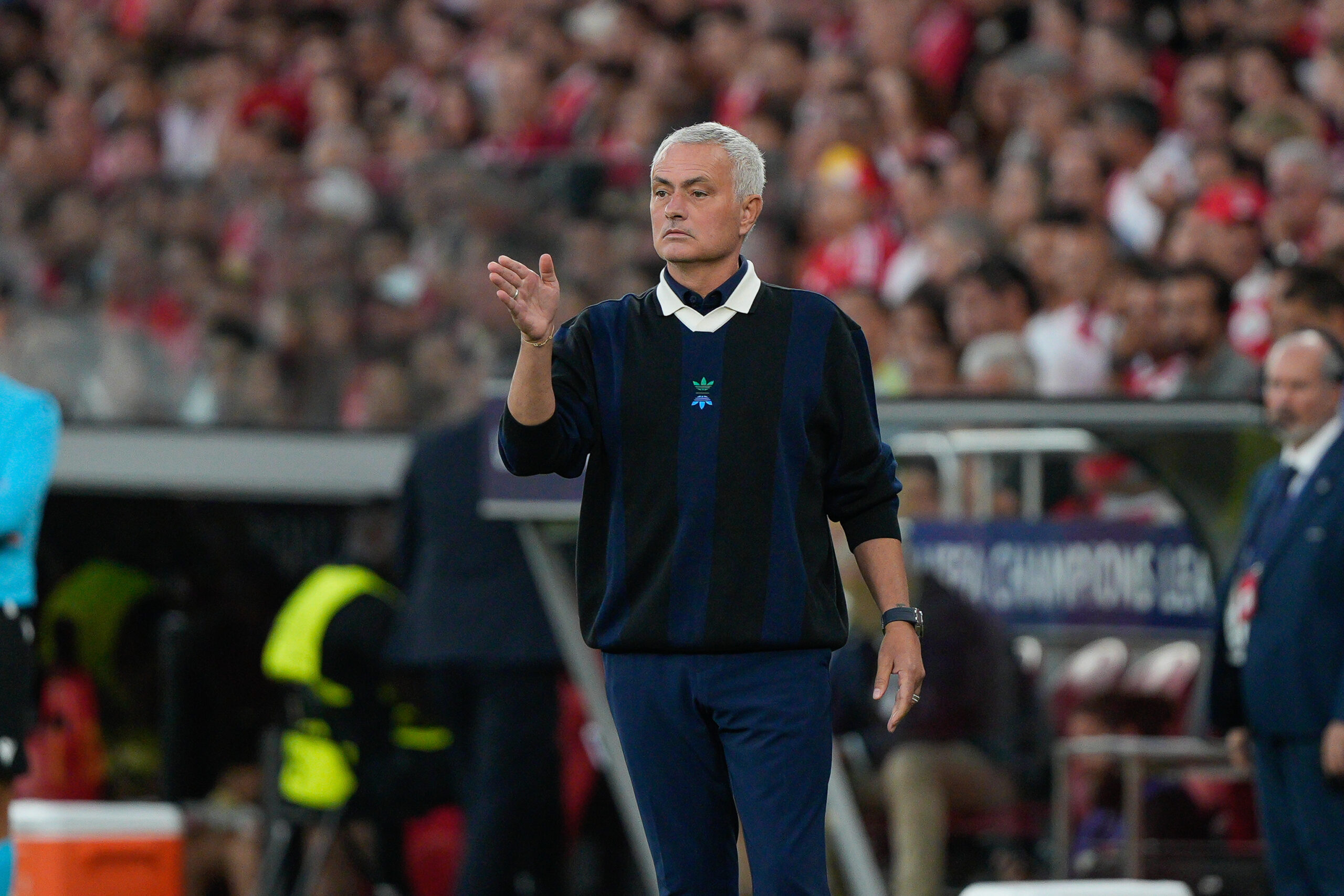 José Mourinho revine oficial la Real Madrid, la 13 ani după plecare