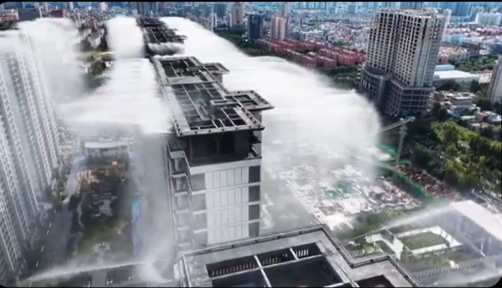 „Ploaia de pe acoperiș”: sistemul testat în China care reduce temperatura cu până la 8°C