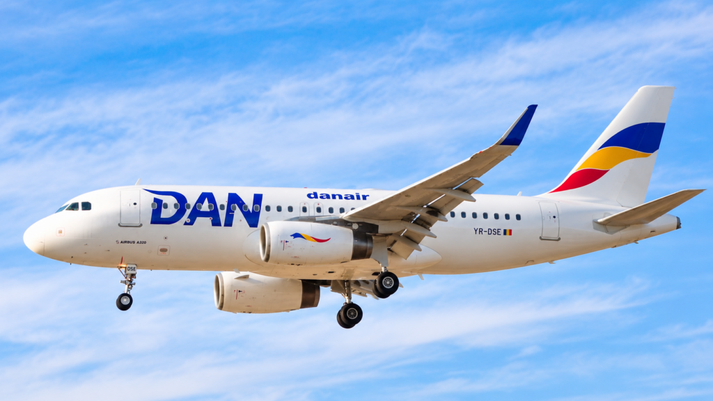 DupÄ AnimaWings, Èi compania aerianÄ Dan Air cere intrarea Ã®n insolvenÈÄ