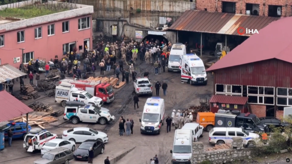 Explozie la o minÄ de cÄrbune din Turcia. Doi muncitori au murit, alÈi 5 au fost rÄniÈi