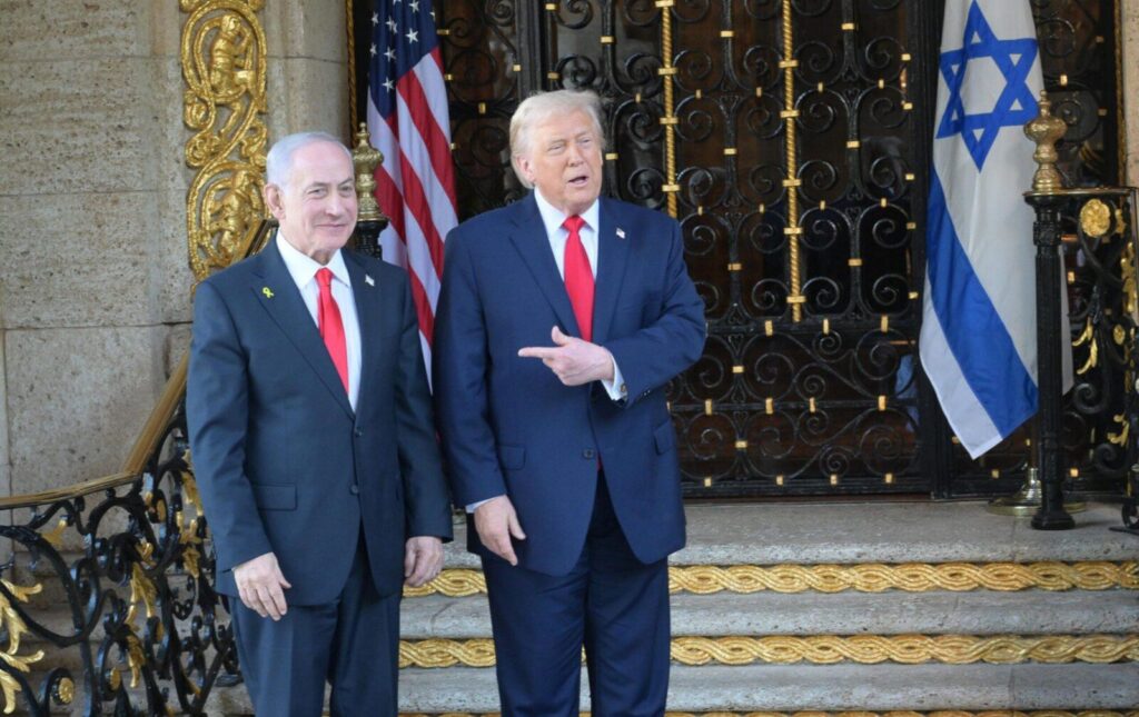 Netanyahu neagÄ cÄ Trump ar fi blocat recent un atac israelian asupra Iranului. Ce dezvÄluie presa britanicÄ